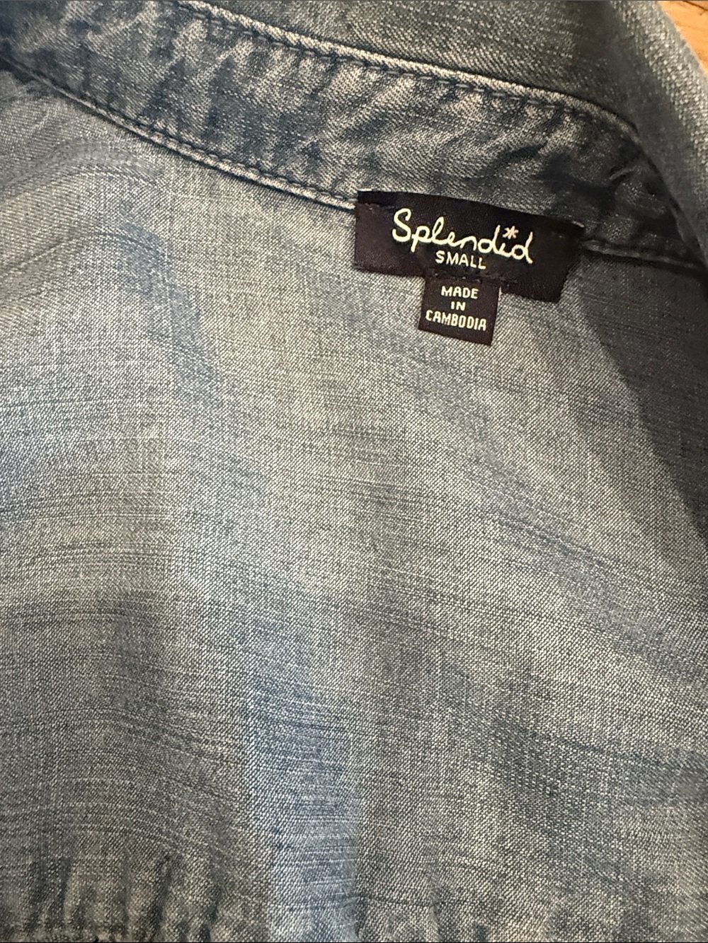 Splendid soft Light Blue Denim Button-Up Shirt -Women - Picture 2 of 10